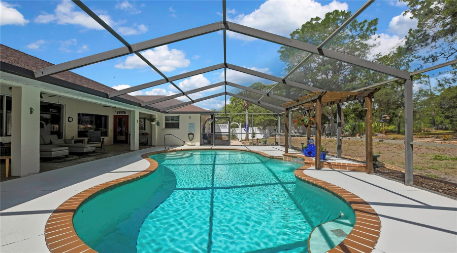 Homosassa, Florida 34448, 4 Bedroom Bedrooms, ,3 Bathroombathrooms,Residential,For Sale,Chive,0,Mfrw7886226