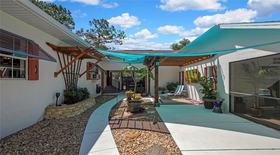 Homosassa, Florida 34448, 4 Bedroom Bedrooms, ,3 Bathroombathrooms,Residential,For Sale,Chive,0,Mfrw7886226
