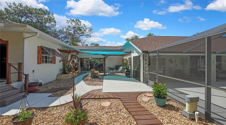 Homosassa, Florida 34448, 4 Bedroom Bedrooms, ,3 Bathroombathrooms,Residential,For Sale,Chive,0,Mfrw7886226