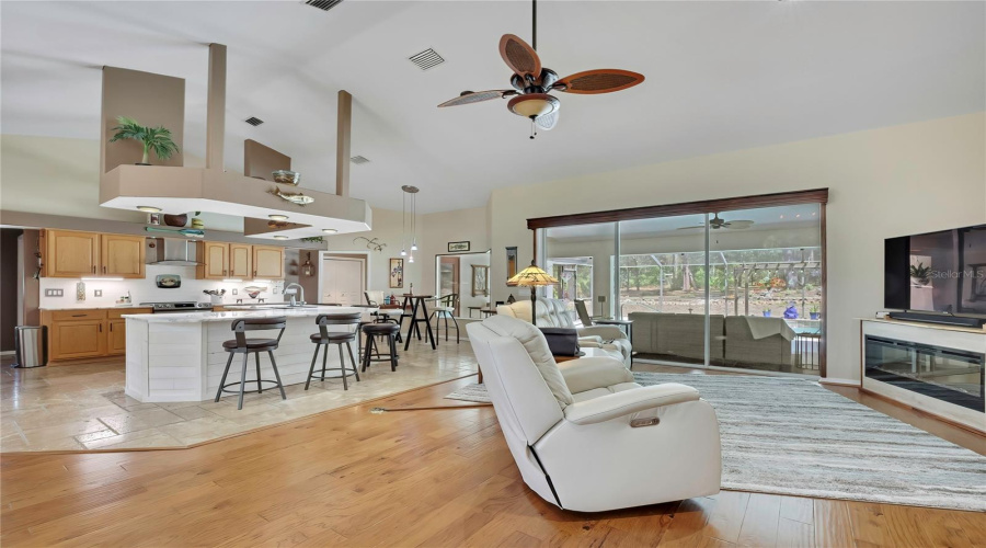 Homosassa, Florida 34448, 4 Bedroom Bedrooms, ,3 Bathroombathrooms,Residential,For Sale,Chive,0,Mfrw7886226