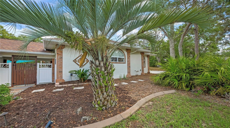 Homosassa, Florida 34448, 4 Bedroom Bedrooms, ,3 Bathroombathrooms,Residential,For Sale,Chive,0,Mfrw7886226