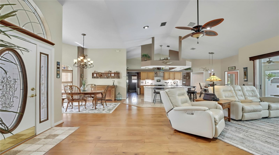 Homosassa, Florida 34448, 4 Bedroom Bedrooms, ,3 Bathroombathrooms,Residential,For Sale,Chive,0,Mfrw7886226