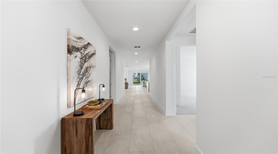 Apopka, Florida 32703, 3 Bedroom Bedrooms, ,2 Bathroombathrooms,Residential,For Sale,Stonecliff,0,Mfro6424388