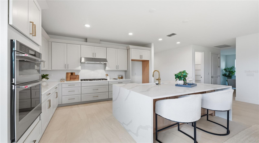 Apopka, Florida 32703, 3 Bedroom Bedrooms, ,2 Bathroombathrooms,Residential,For Sale,Stonecliff,0,Mfro6424388