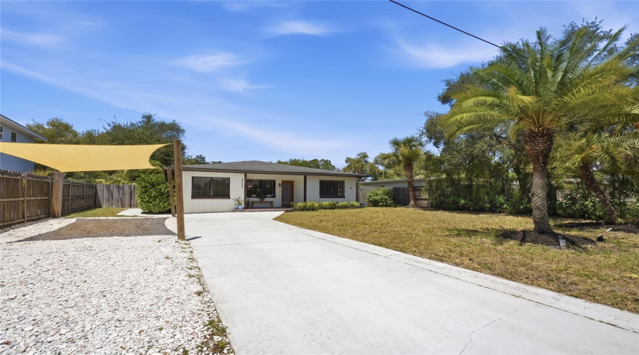 Sarasota, Florida 34234, 3 Bedroom Bedrooms, ,3 Bathroombathrooms,Residential,For Sale,Remington,0,Mfra4702395