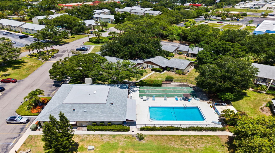 Clearwater, Florida 33764, 1 Bedroom Bedrooms, ,1 Bathroombathrooms,Residential,For Sale,Bay,0,Mfrtb8524380