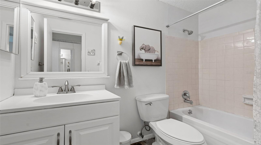 Clearwater, Florida 33764, 1 Bedroom Bedrooms, ,1 Bathroombathrooms,Residential,For Sale,Bay,0,Mfrtb8524380