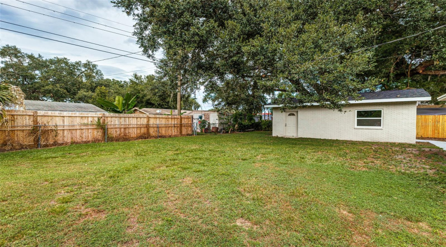 Lakeland, Florida 33801, 3 Bedroom Bedrooms, ,1 Bathroombathrooms,Residential,For Sale,Idlewild,0,Mfrl4964529