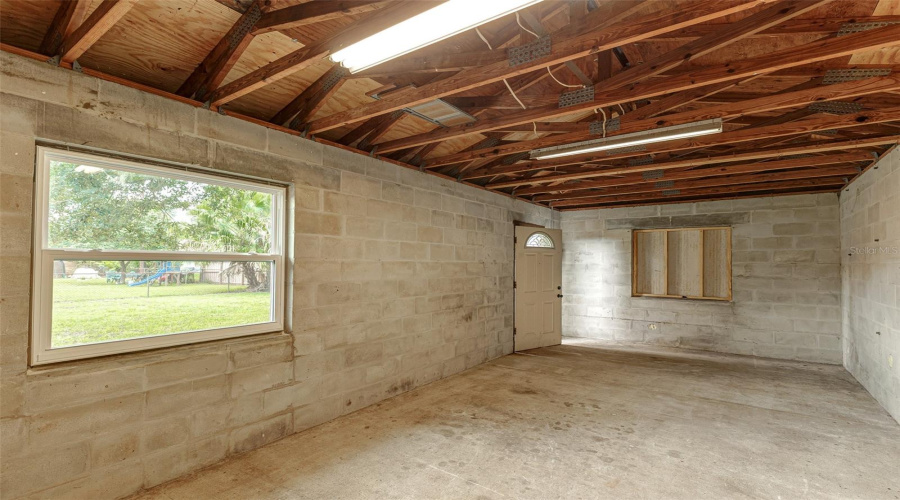 Lakeland, Florida 33801, 3 Bedroom Bedrooms, ,1 Bathroombathrooms,Residential,For Sale,Idlewild,0,Mfrl4964529