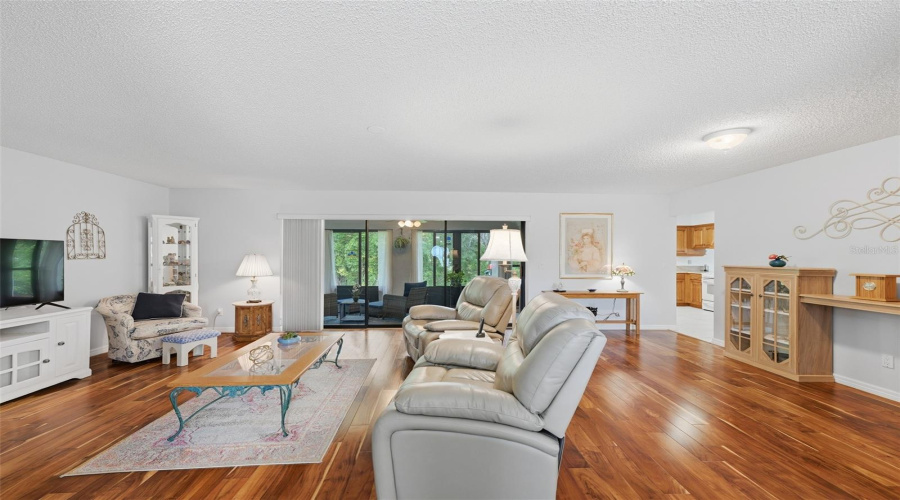 Sun City Center, Florida 33573, 2 Bedroom Bedrooms, ,2 Bathroombathrooms,Residential,For Sale,New Bedford,0,Mfrtb8542835