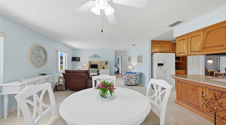 Sun City Center, Florida 33573, 2 Bedroom Bedrooms, ,2 Bathroombathrooms,Residential,For Sale,New Bedford,0,Mfrtb8542835
