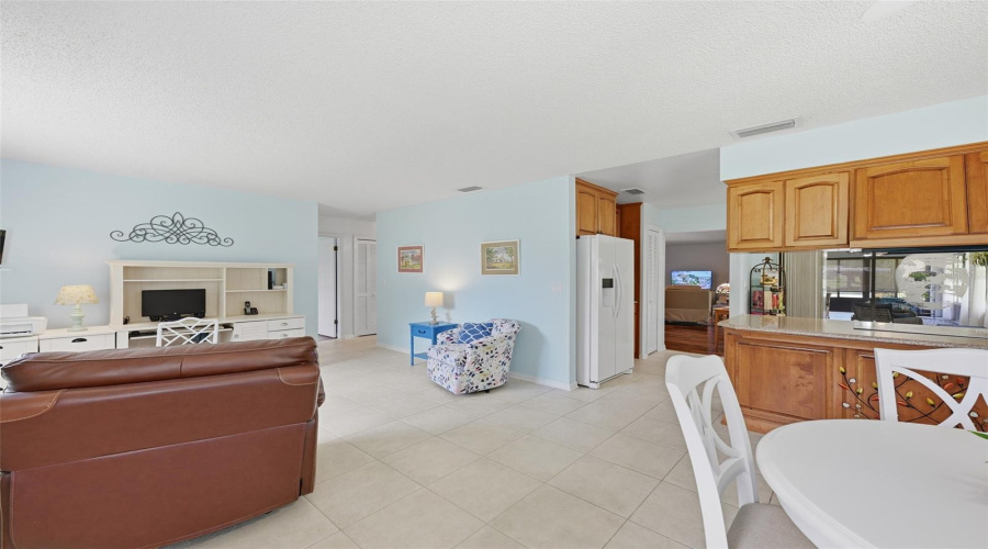 Sun City Center, Florida 33573, 2 Bedroom Bedrooms, ,2 Bathroombathrooms,Residential,For Sale,New Bedford,0,Mfrtb8542835