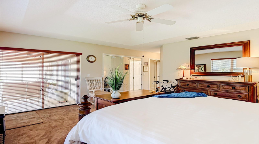 New Port Richey, Florida 34655, 3 Bedroom Bedrooms, ,2 Bathroombathrooms,Residential,For Sale,Craighurst,0,Mfrtb8526609