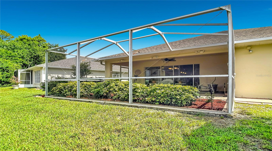 New Port Richey, Florida 34655, 3 Bedroom Bedrooms, ,2 Bathroombathrooms,Residential,For Sale,Craighurst,0,Mfrtb8526609
