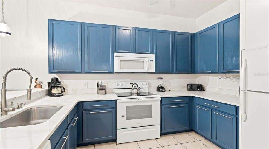 Davenport, Florida 33897, 3 Bedroom Bedrooms, ,2 Bathroombathrooms,Residential,For Sale,Gran Bahama,0,Mfro6427538