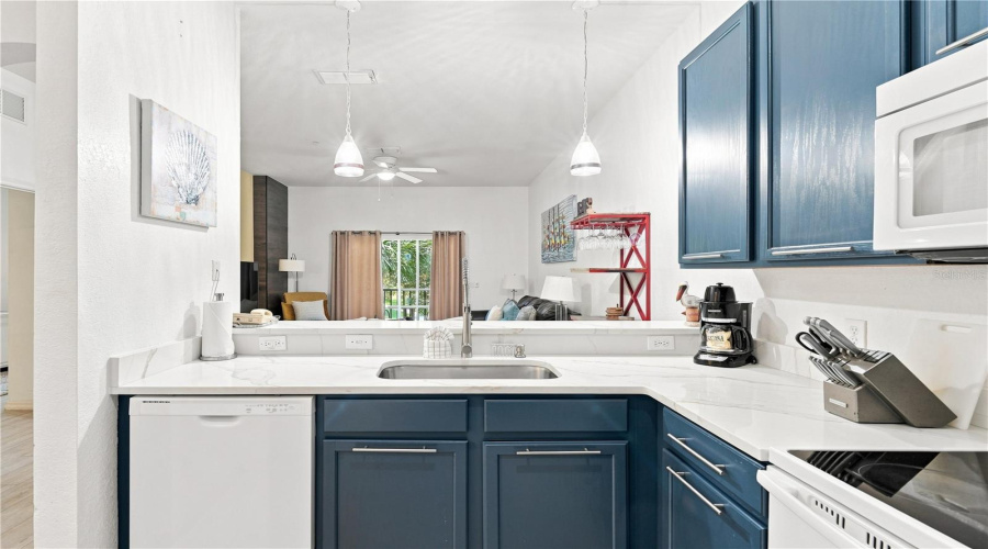 Davenport, Florida 33897, 3 Bedroom Bedrooms, ,2 Bathroombathrooms,Residential,For Sale,Gran Bahama,0,Mfro6427538