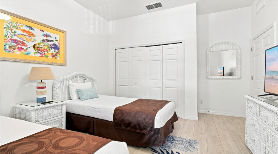 Davenport, Florida 33897, 3 Bedroom Bedrooms, ,2 Bathroombathrooms,Residential,For Sale,Gran Bahama,0,Mfro6427538