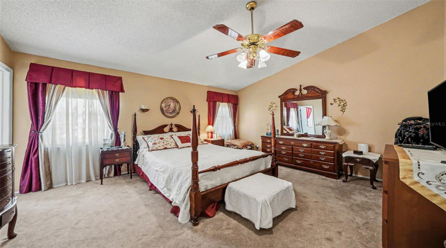 Tampa, Florida 33624, 3 Bedroom Bedrooms, ,2 Bathroombathrooms,Residential,For Sale,Corvette,0,Mfrtb8541754