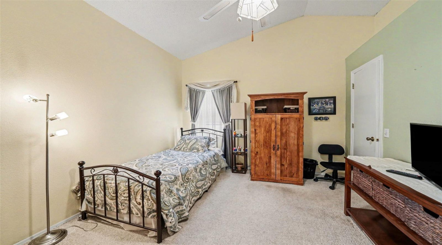Tampa, Florida 33624, 3 Bedroom Bedrooms, ,2 Bathroombathrooms,Residential,For Sale,Corvette,0,Mfrtb8541754