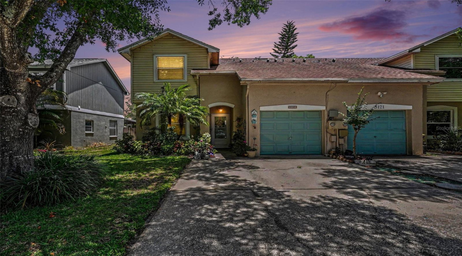 Tampa, Florida 33624, 3 Bedroom Bedrooms, ,2 Bathroombathrooms,Residential,For Sale,Corvette,0,Mfrtb8541754