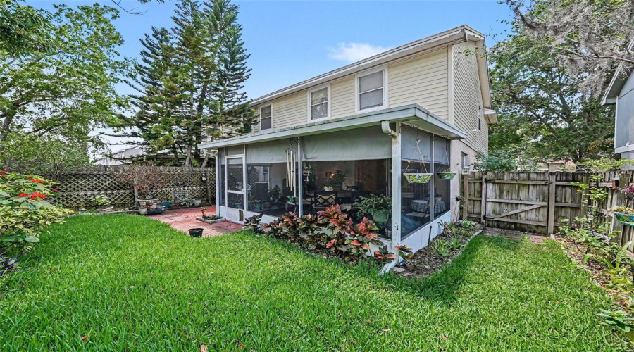 Tampa, Florida 33624, 3 Bedroom Bedrooms, ,2 Bathroombathrooms,Residential,For Sale,Corvette,0,Mfrtb8541754