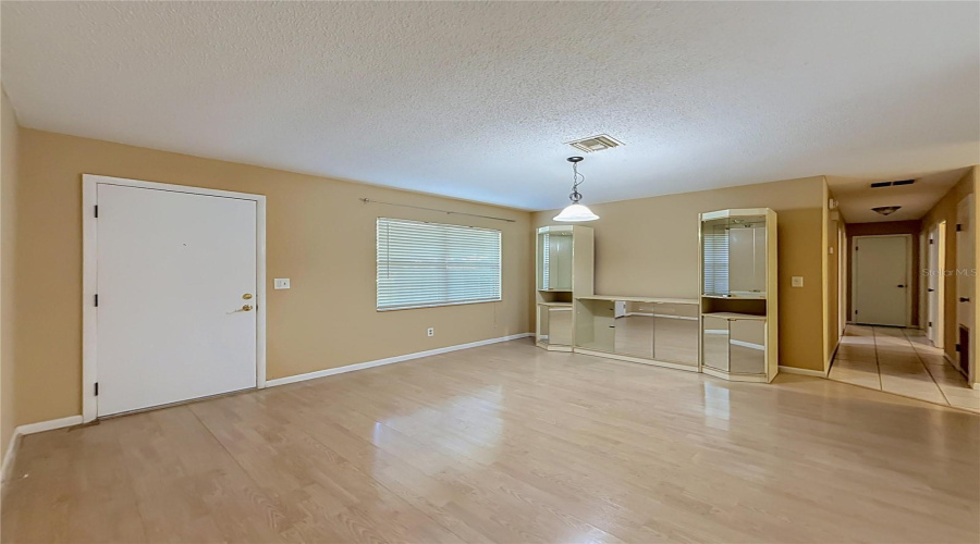 Ocala, Florida 34479, 3 Bedroom Bedrooms, ,2 Bathroombathrooms,Residential,For Sale,32Nd,0,Mfro6436696