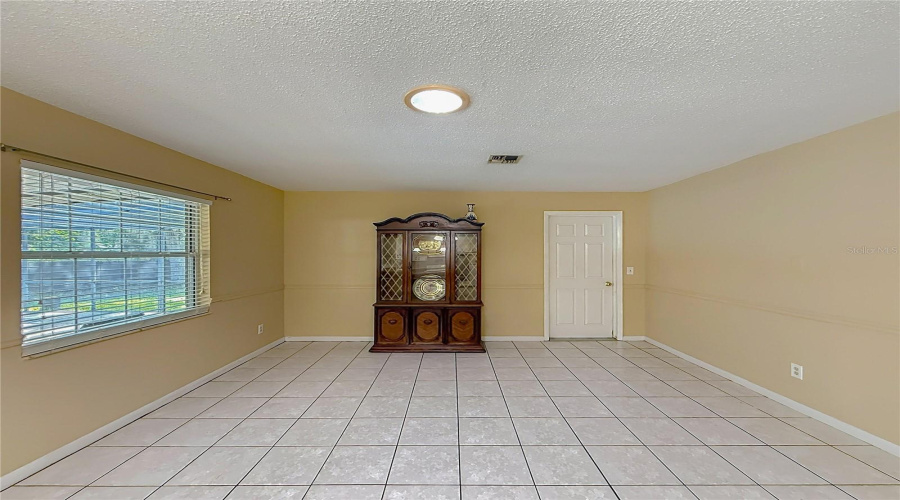 Ocala, Florida 34479, 3 Bedroom Bedrooms, ,2 Bathroombathrooms,Residential,For Sale,32Nd,0,Mfro6436696
