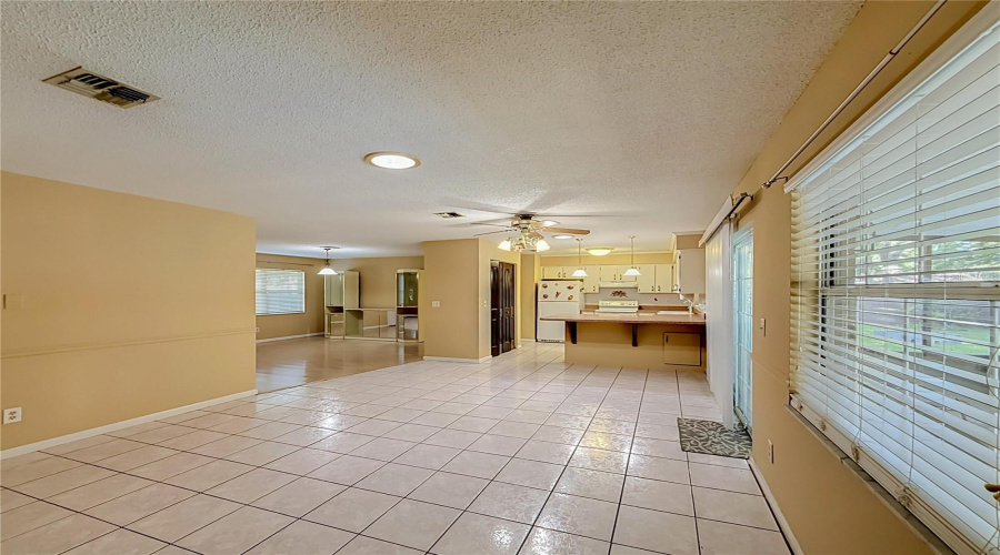 Ocala, Florida 34479, 3 Bedroom Bedrooms, ,2 Bathroombathrooms,Residential,For Sale,32Nd,0,Mfro6436696