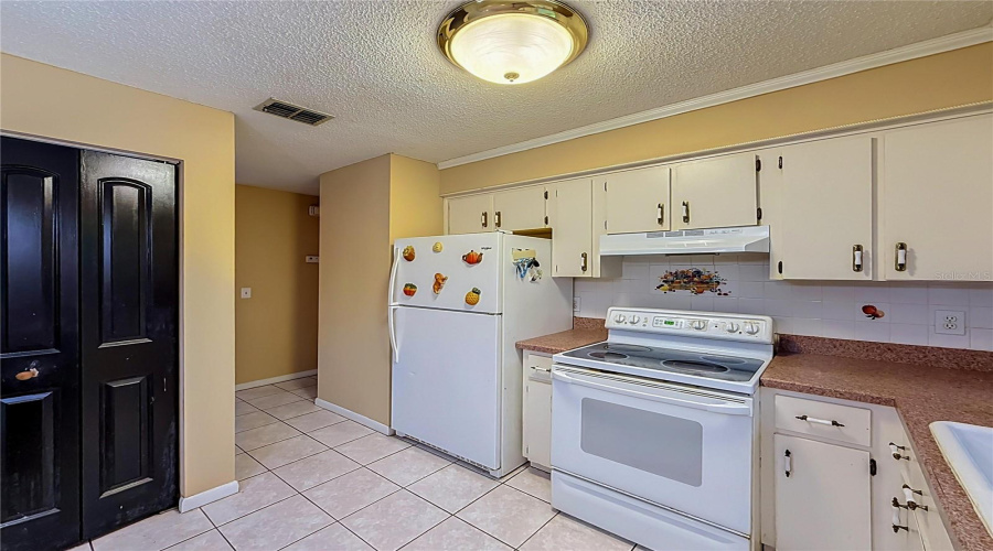 Ocala, Florida 34479, 3 Bedroom Bedrooms, ,2 Bathroombathrooms,Residential,For Sale,32Nd,0,Mfro6436696