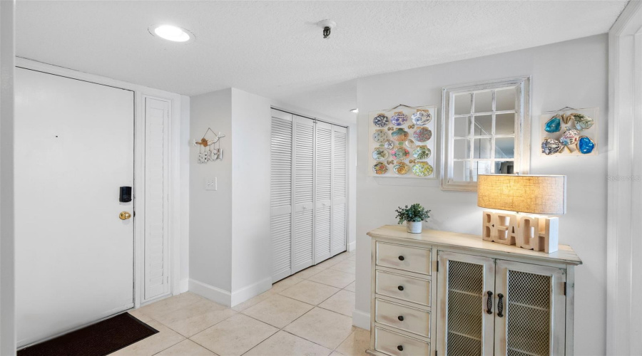 Foyer Entry