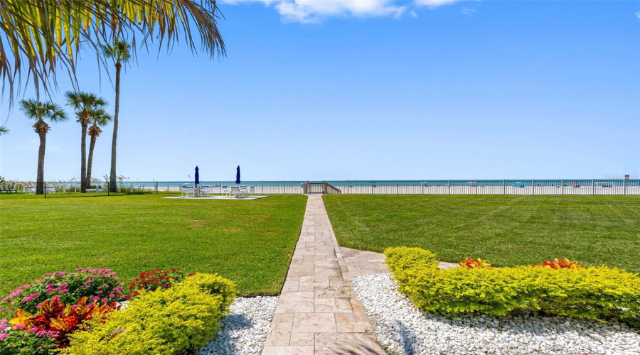 Your Walk To The Beach Access