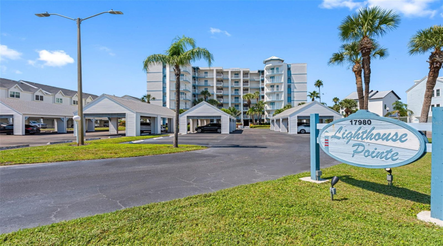 Iconic 36 Units On 2.5Acres