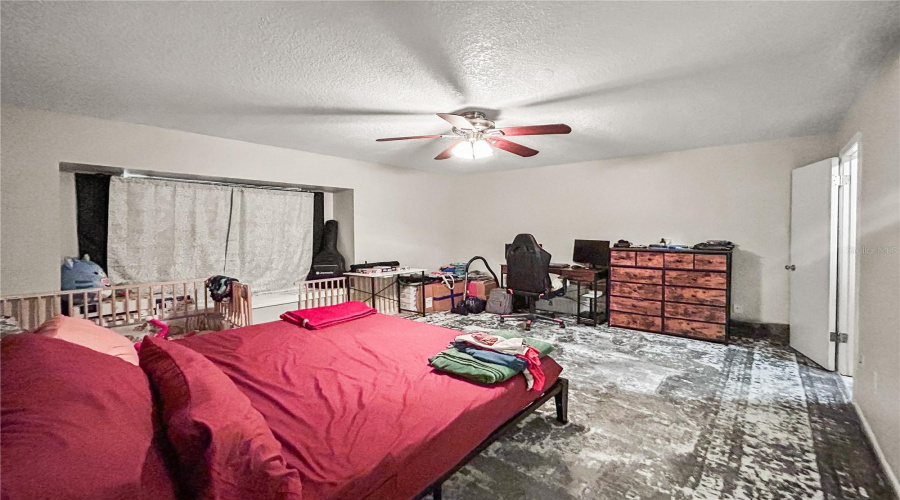 Tampa, Florida 33618, 3 Bedroom Bedrooms, ,2 Bathroombathrooms,Residential,For Sale,Laurel Dale,0,Mfrtb8515914