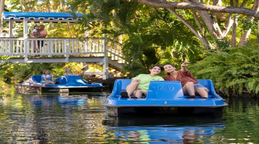 St Pete Beach, Florida 33706, 2 Bedroom Bedrooms, ,2 Bathroombathrooms,Residential,For Sale,Gulf,0,Mfrtb8504443