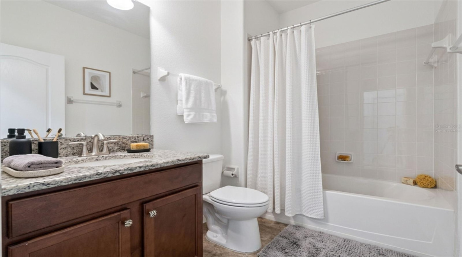 Virtually Staged Bathroom 3