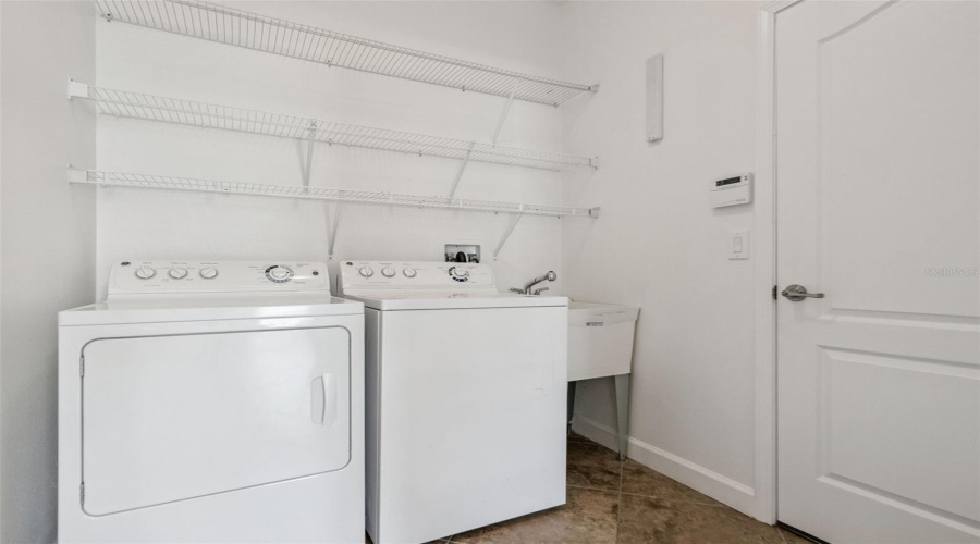 Clermont, Florida 34711, 3 Bedroom Bedrooms, ,3 Bathroombathrooms,Residential,For Sale,Sanibel,0,Mfro6391833
