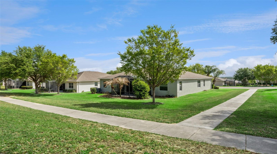 Clermont, Florida 34711, 3 Bedroom Bedrooms, ,3 Bathroombathrooms,Residential,For Sale,Sanibel,0,Mfro6391833