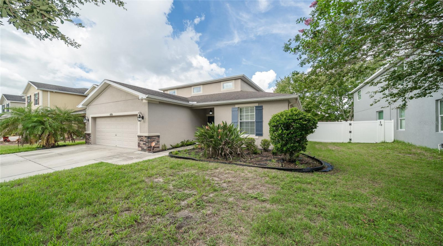Riverview, Florida 33579, 4 Bedroom Bedrooms, ,3 Bathroombathrooms,Residential,For Sale,Fairlawn,0,Mfrtb8541082