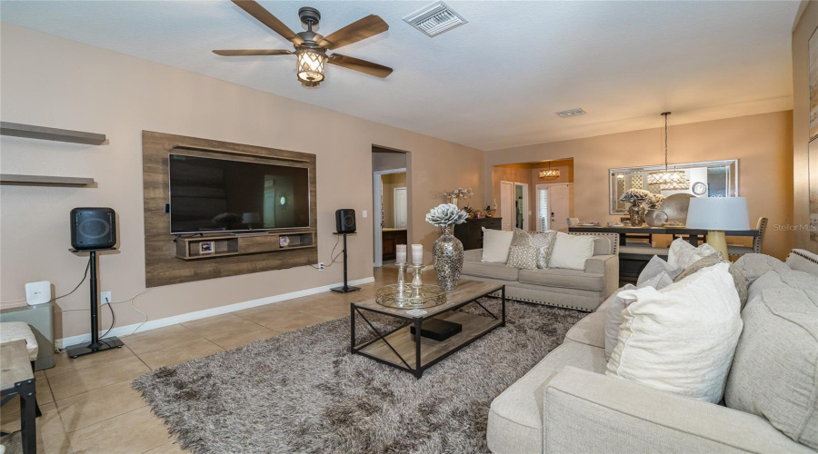 Riverview, Florida 33579, 4 Bedroom Bedrooms, ,3 Bathroombathrooms,Residential,For Sale,Fairlawn,0,Mfrtb8541082