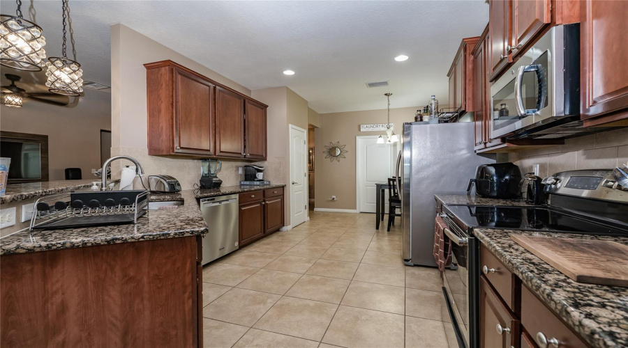 Riverview, Florida 33579, 4 Bedroom Bedrooms, ,3 Bathroombathrooms,Residential,For Sale,Fairlawn,0,Mfrtb8541082