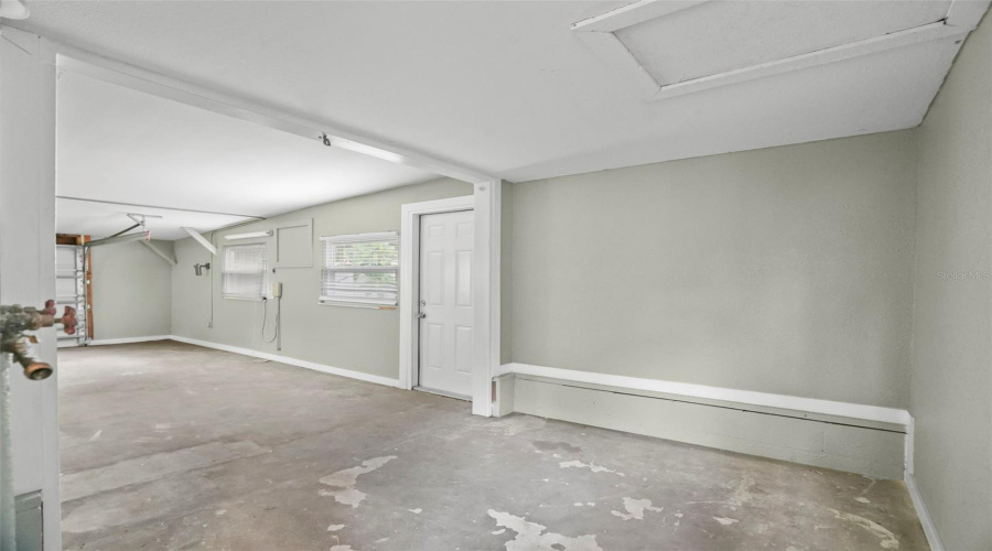 St Petersburg, Florida 33704, 3 Bedroom Bedrooms, ,1 Bathroombathrooms,Residential,For Sale,37Th,0,Mfro6426583