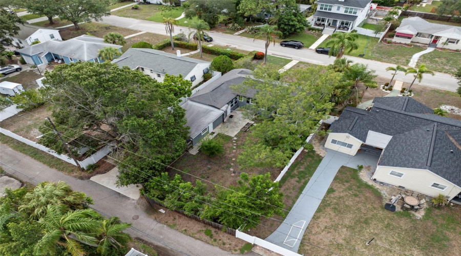 St Petersburg, Florida 33704, 3 Bedroom Bedrooms, ,1 Bathroombathrooms,Residential,For Sale,37Th,0,Mfro6426583
