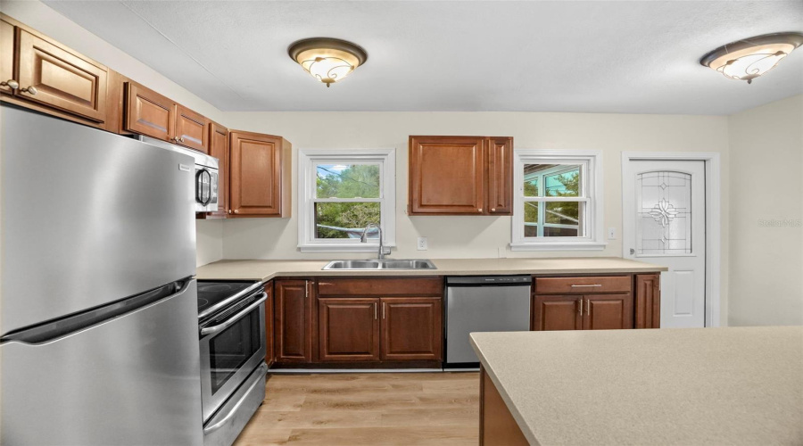 St Petersburg, Florida 33704, 3 Bedroom Bedrooms, ,1 Bathroombathrooms,Residential,For Sale,37Th,0,Mfro6426583