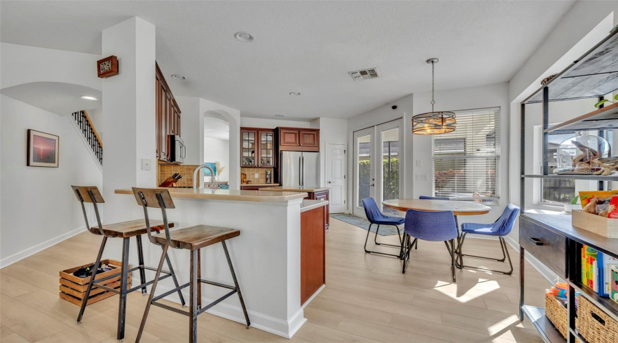Eat In Kitchen And Bar Space