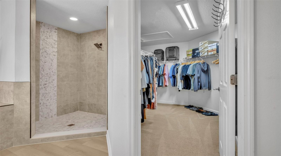 Walk In Closet