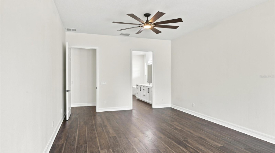 North Port, Florida 34291, 3 Bedroom Bedrooms, ,3 Bathroombathrooms,Residential,For Sale,Tropicaire,0,Mfra4702274