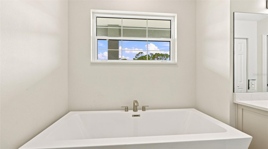 North Port, Florida 34291, 3 Bedroom Bedrooms, ,3 Bathroombathrooms,Residential,For Sale,Tropicaire,0,Mfra4702274