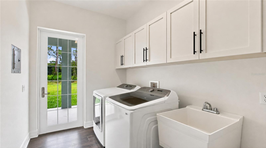 North Port, Florida 34291, 3 Bedroom Bedrooms, ,3 Bathroombathrooms,Residential,For Sale,Tropicaire,0,Mfra4702274