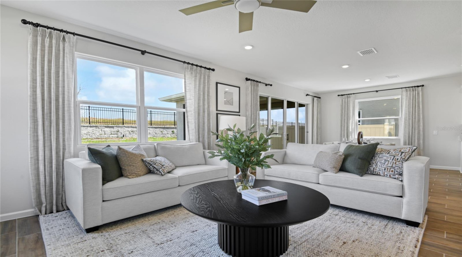 Palmetto, Florida 34221, 5 Bedroom Bedrooms, ,3 Bathroombathrooms,Residential,For Sale,29Th,0,Mfrs5149685
