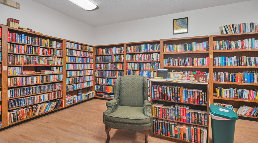 Ocala, Florida 34481, 2 Bedroom Bedrooms, ,2 Bathroombathrooms,Residential,For Sale,105Th,0,Mfrom730984